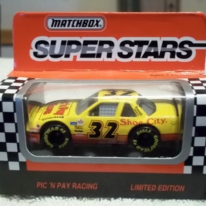1993 Pic’N Pay Shoes NASCAR Racing No. 32 by Matchbox