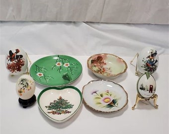 13-piece collection of decorative eggs and trinket dishes, Spode, Japan, etc.