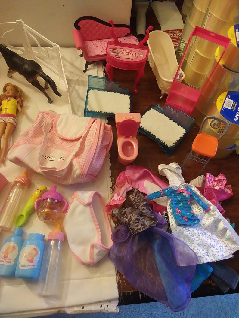 Barbie & Disney Princess Dolls - Ariel, Beast, Horse, Furniture, Wardrobe Closet, Barn image 6