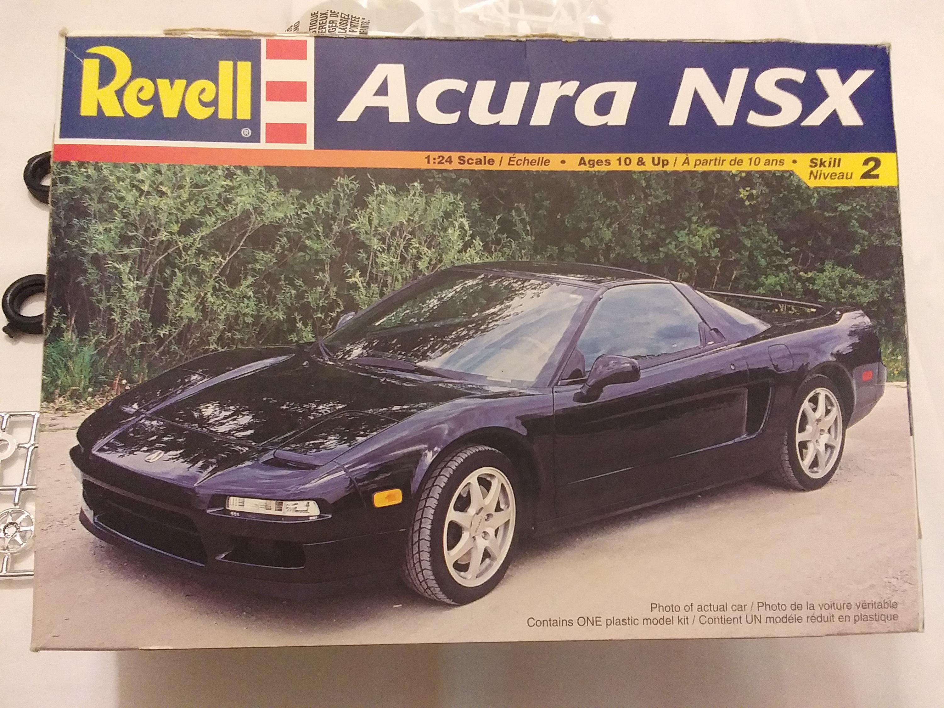 Revell 1999 Honda Acura NSX 1:24 Scale Plastic Model Kit