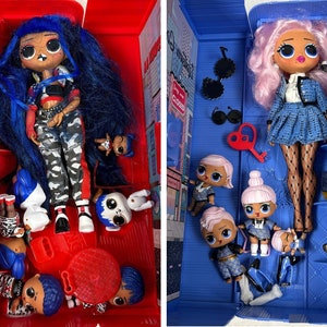 Muñecas MGA OMG con estuches, accesorios y amigos, mejores amigas azules y rojas imagen 1