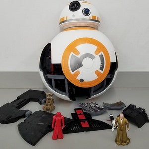 Huge Electronic Star Wars BB-8 Robot Play Set with Figures, Accessories