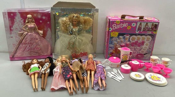 Huge Barbie Gift Package - Fashion Dolls, Holiday Barbies