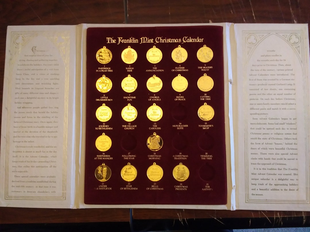 The Franklin Mint Christmas Calendar Gold 20 Medallion Ornament