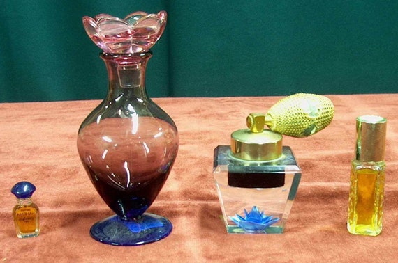 4 vintage glass perfume bottles - beautiful cobal… - image 1