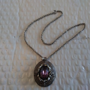 Amethyst Stone set In Silver Tone Metal Pendant with 18&quot; chain Necklace (offers)