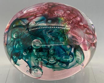 Hot Island Glass Maui Paperweight: Rose, Teal Bubbles (1997)