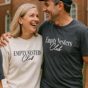 Empty Nesters Club-sweater: uniseks gezellige ronde hals