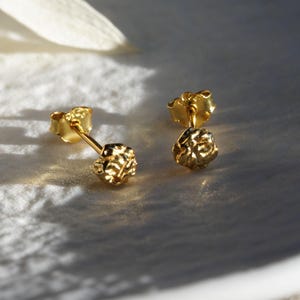 Silver Gold Nugget Stud Earrings made of 925 silver, sterling silver or 18k gold plated, silver jewelry