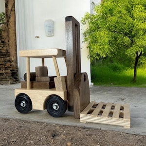 Forklift with Pallet, Wooden Forklift, Toy Forklift, Forklift, Wooden Pallets, Pallets, Lift Truck, Fork Truck