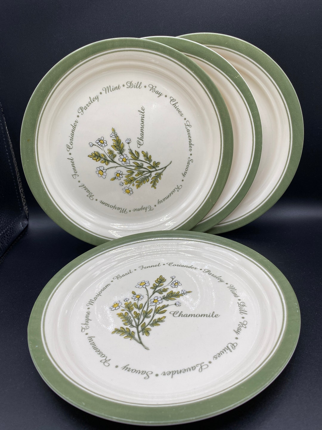 Corelle Luncheon Plate X 4, Break and Chip Resistant Glass. Green