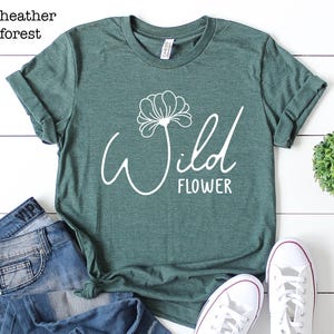 Wildflower Graphic Tee, Botanical Shirt, Nature Lover Gift 画像 2