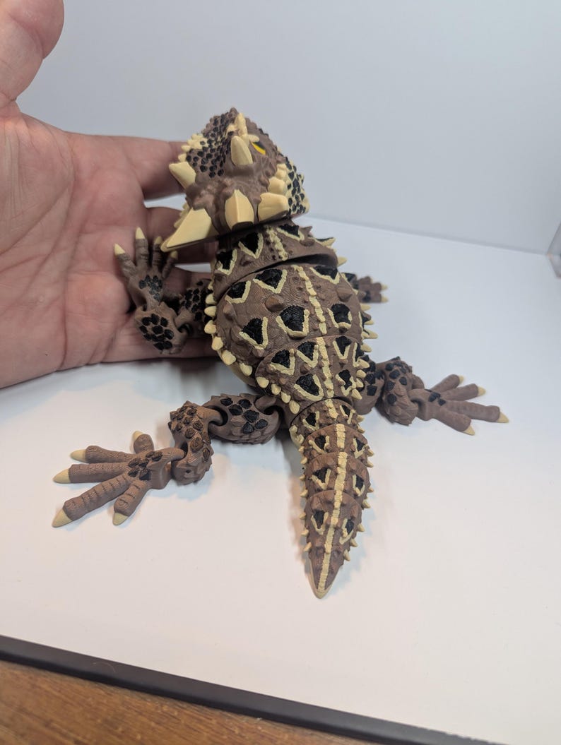Poseable Horned Lizard Toy – 3D Printed Desert Reptile Figure - Fidget ...