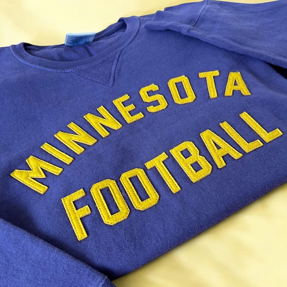 Custom Retro Sweatshirt Personalized Gift for Dad Felt Letter Embroidered Crewneck Football Sweatshirt Customizable Gift Vintage Like Crew
