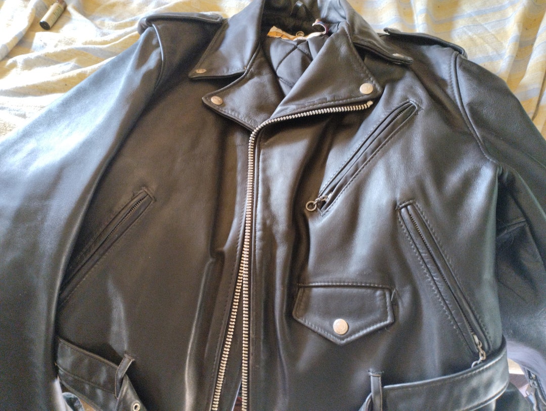 Schott Perfecto Leather Jacket,style 118.old Vintage.1980s