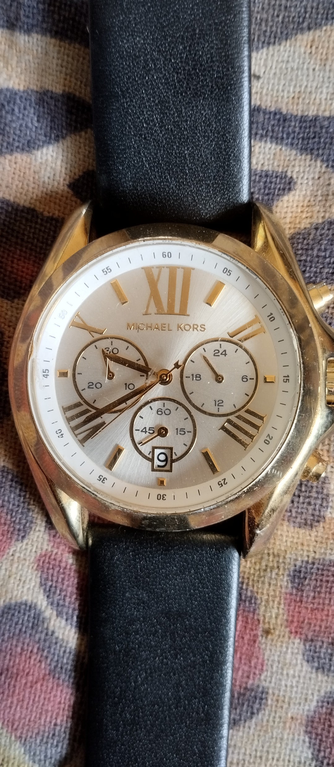 Michael Kors 18 Carat Gold Unisex Wristwatch