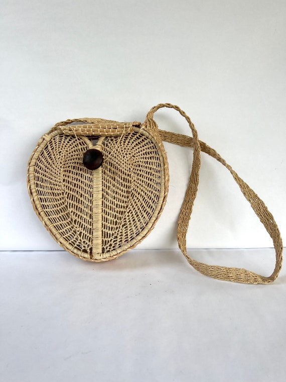 Handmade Woven Heart Shaped Bag, Unique Summer Sh… - image 1