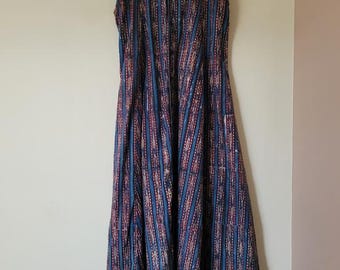 Vestido midi vintage hecho a mano Boho Ajrakh con estampado de bloques de algodón y botones en la parte delantera