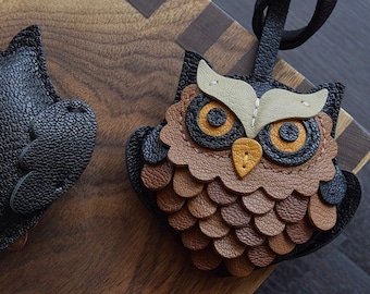 OWL leather key chain with lobster clasps | Leather key holder | Handbag charm & keychain | Gift for her/him | Handmade