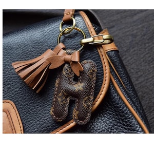 Personalized Leather Keychain, Leather Name Keyring, Alphabet Bag Charm, Gift with Name, Custom Handmade Leather Handbag and Purse Charm