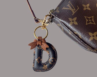 Personalized Leather Keychain: Monogrammed Alphabet Bag Charm