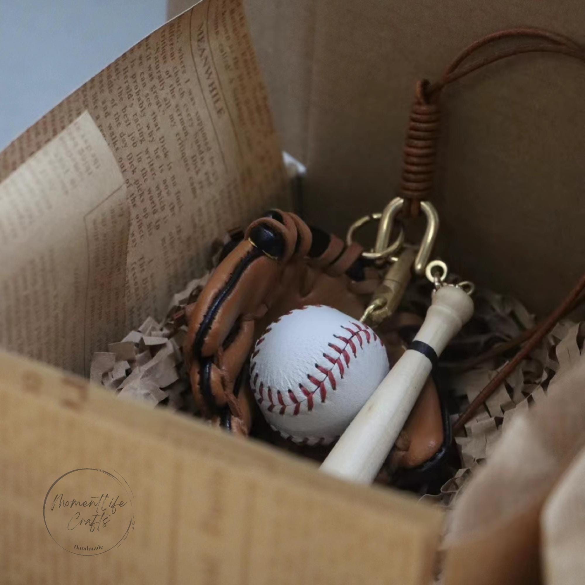 Set Da 3 Portachiavi Annodati, Con Accessorio A Forma Di Guanto E