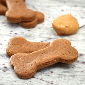 Homemade fresh peanut butter dog treats.  All natural dog birthday gift.  Preservative free dog treats.