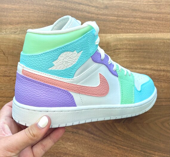 pastel air jordan 1 mid