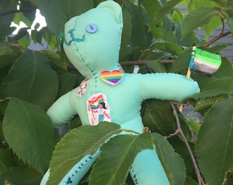Aero the Aromantic pride bear - hand sewn