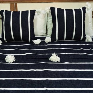 Moroccan Boho style tassel throw, Moroccan hand-woven tassel throw, Sofa throw, Trendy cotton throw, Cotton tassel tablecloth, Bedspread.