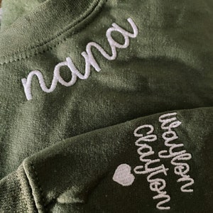 Custom Embroidered Nana Sweatshirt with Names on Sleeve, Personalized Nana Embroidered Sweatshirt, monogrammed nana sweatshirt, Nana Gift