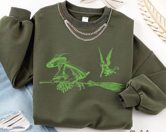 Wicked Witch Halloween Shirt, Oz Shirt, Vintage Oz Flying Monkey Design, Green Witch Halloween Sweatshirt