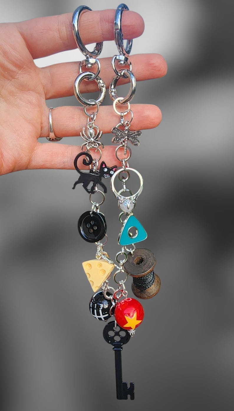 Coraline inspired Purse/Bag chain image 1