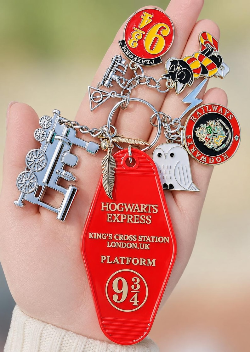 Honeydukes vintage hotel style keychain. *See item description Hogwarts Express