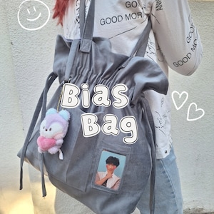 Kpop Plüsch Einkaufstasche mit großer Kapazität Taschengeschenk für Kpop-Fan