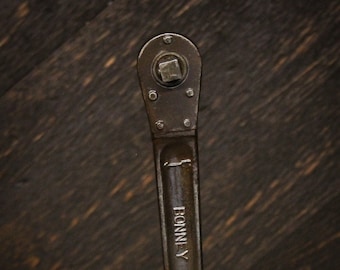 Beer Tap Handle: Vintage Bonney Ratchet