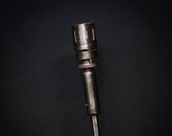 Bierzapfgriff: Vintage Lochschneider
