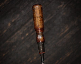 Beer Tap Handle: Vintage Screwdriver - (red)