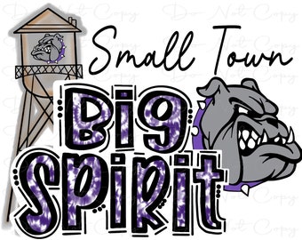 Small Town Big Spirit - Púrpura - Doodle Letters TieDye - Sublimación PNG - Arte digital - Clip Art
