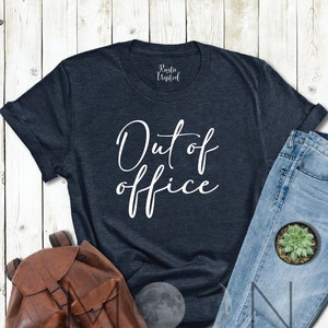 Out of office best sale t shirt women's