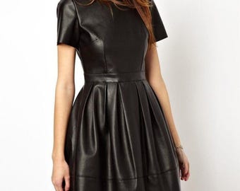 Handgefertigtes schwarzes Leder Minikleid, Damen Flare Cocktailkleid, Damenlederkleid, Damenkleid, Lederkleid