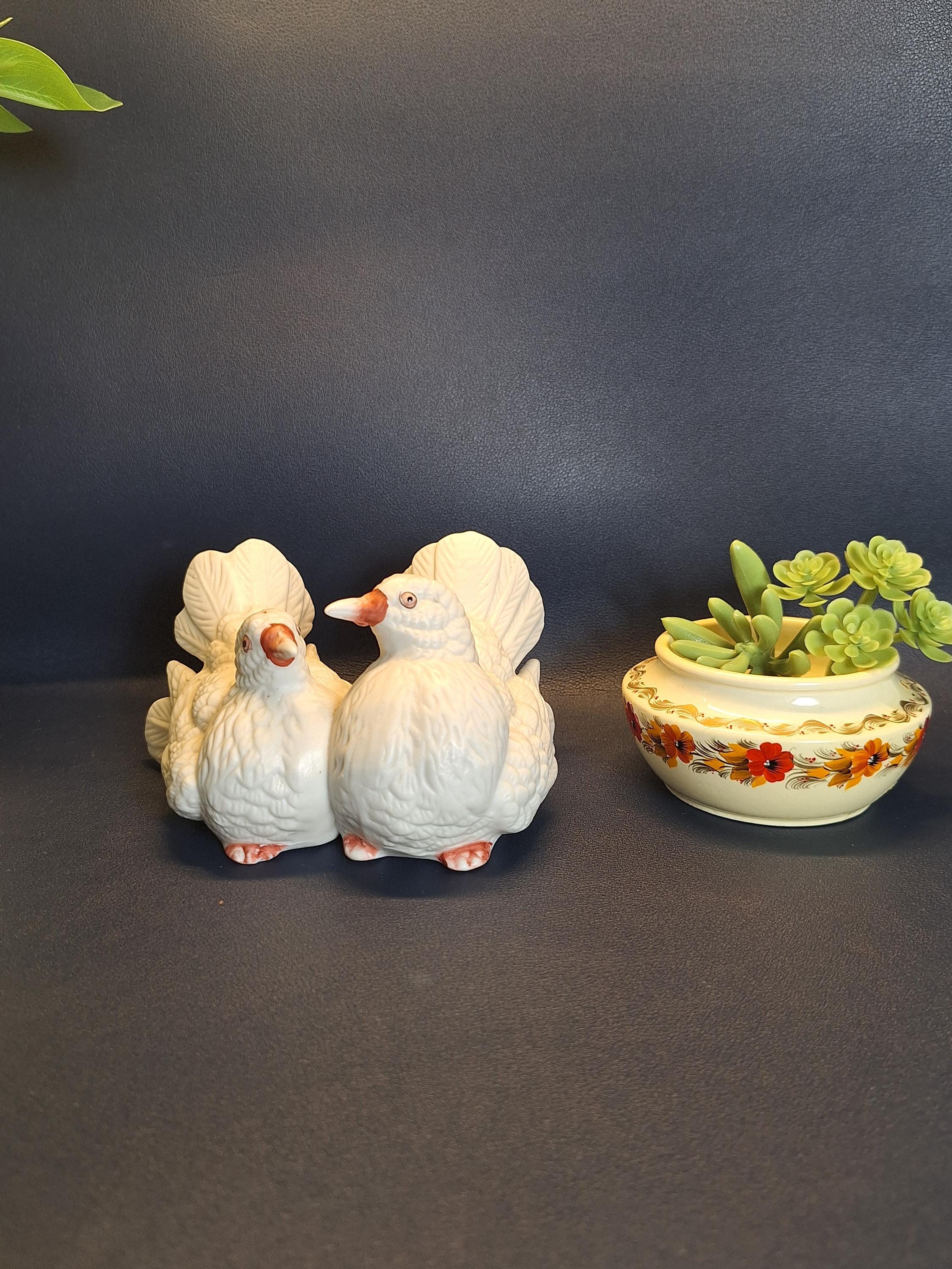 Vintage Turtle Doves Love Birds Porcelain by Royal Crown Vintage Turtle Doves Love Birds Porcelain by Royal Crown
