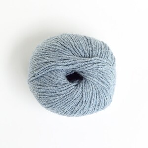 RECYCLED JEANS YARN Italian yarn made from textile waste needle 5.5 6 1.SKY