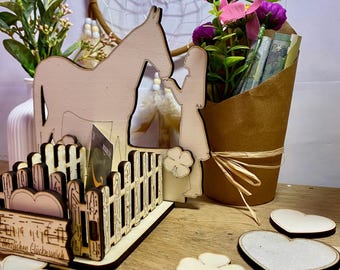 Girl and horse, horse love, horse farm, riding, wood with gift box, fence, money gift, voucher, gift certificate, birthday present - A57