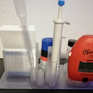 Aquarium Accessories | Hanna Checker Organizer & Stand | Caddy for Calcium / Marine Test Kit | Holder for Saltwater Water Test Kits