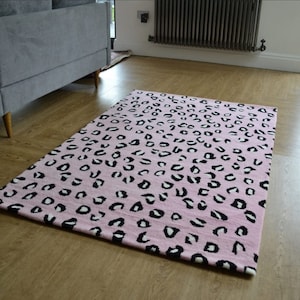 Hand tufted Leopard rug Rug for living room, Octavia leopard rug, Area rug, Rug for bedroom, Living Room rug, 5x8 6x9 8x10 9x12 Custom rug.
