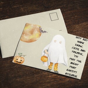 Cartão postal vintage de Halloween, criança fantasma assustadora, presente de lua cheia para outono e outono, download instantâneo