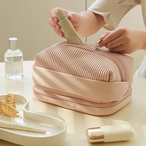 Pu Square Embossed Large Capacity Multifunctional Cosmetic Bag