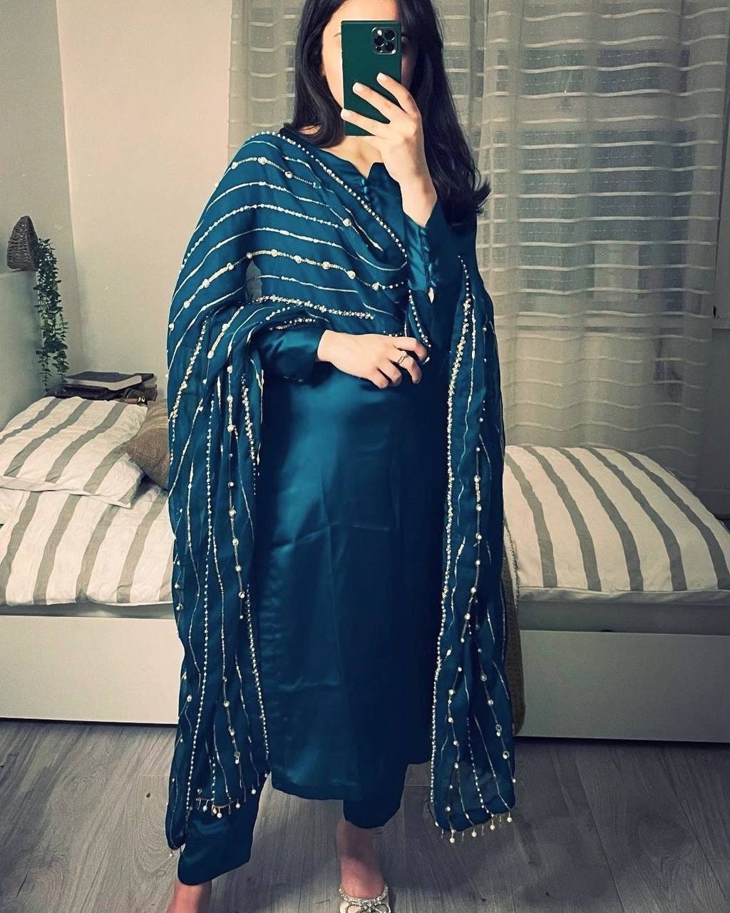 Plain suit design with heavy clearance dupatta