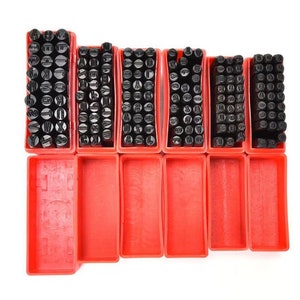 Todos los tamaños Letras del alfabeto Número Sellos Punch Set Box Steel Metal Punch Tool For DIY LeatherCraft Decoration Jewelry LOGO Stamp